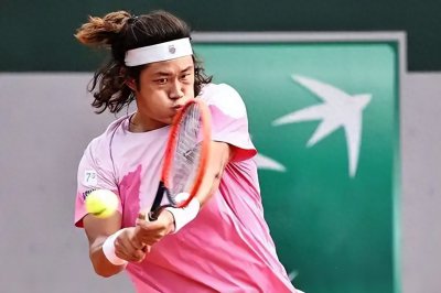 ​中国选手ATP年终排名：张之臻第45、商竣程第51、布云朝克特第66