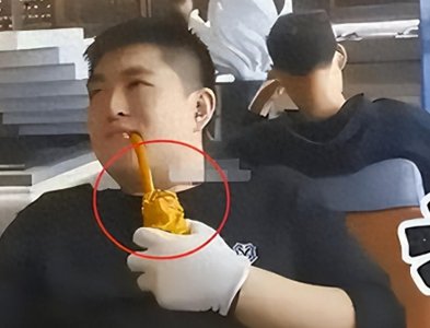 ​北京时间10月14日，中国娱乐圈传来喜剧演员赵本山儿子的最新消息