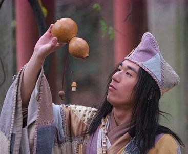 ​这几位明星都演过“济公”，只有最后一位演的入木三分