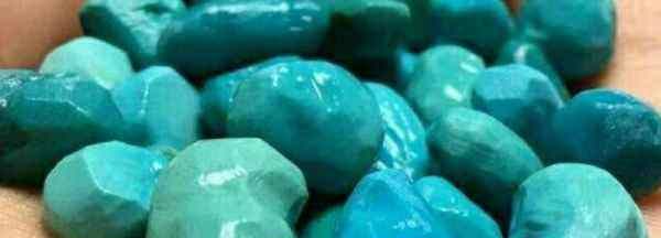 湖北松石的产地及特征,绿松石产地有哪些地方图1