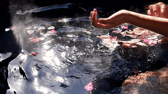 泡温泉需要注意什么东西（泡温泉有哪些注意事项）(2)