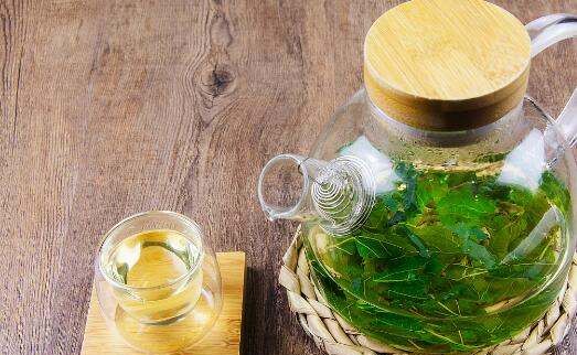 桑树叶怎样处理泡水喝,“山参热补桑树叶清补”怎样正确食用桑叶图3