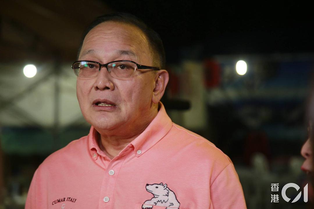 曹查理个人资料写真作品