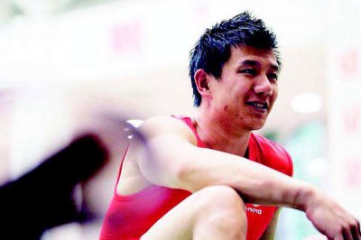 ​陈一冰何雯娜事件怎么回事 恋爱过但已经分手了