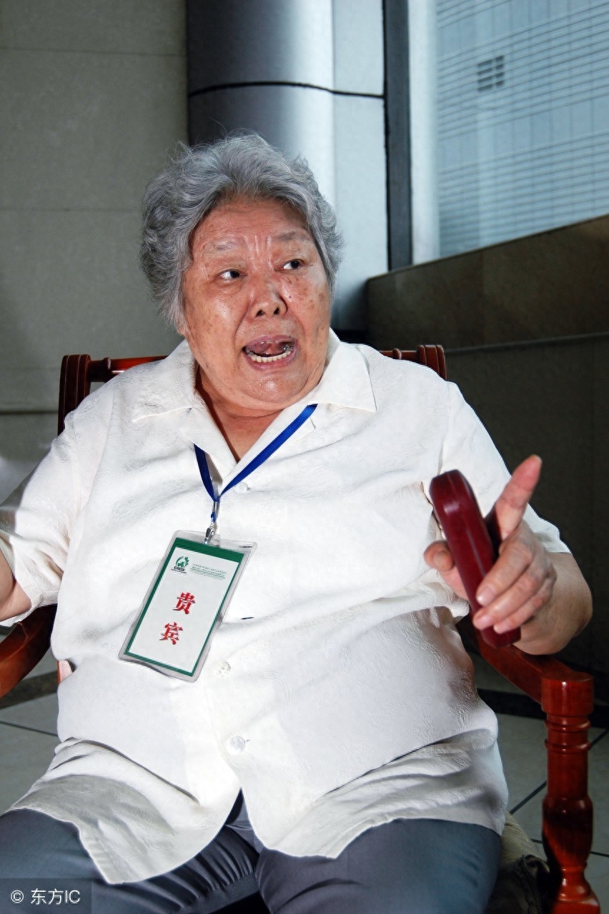 人民币上的那些人物都画的谁？