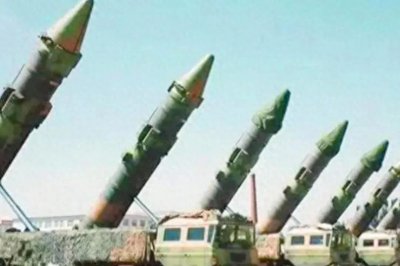 ​中国新武器：东风-51威力无穷，美国闻风丧胆