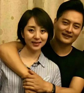 ​事实证明，离婚后娶北大才女的歌手云飞，早已走上了另一条道路