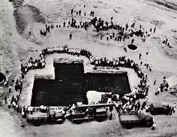 古墓挖出一2600年前冰箱，构造巧妙，专家：喝冰镇酒自古有之