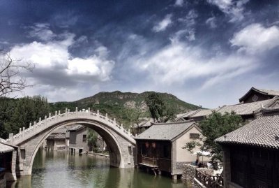 ​古北水镇在北京哪个区，古北水镇音乐喷泉什么时间开放？