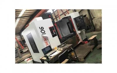 ​理解水瓶座女性的爱情观：深情、自由与安全感的追求