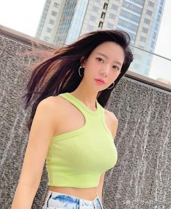 ​克拉拉怎么老是跟包贝尔合作呢？(因为互相成就)