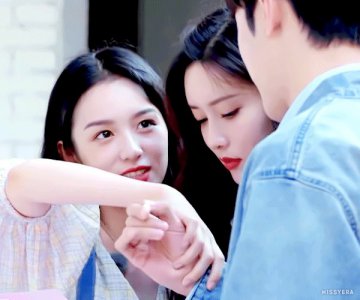 ​赖冠霖女朋友到底是谁？赖冠霖和周也在交往吗两人在一起约会图片