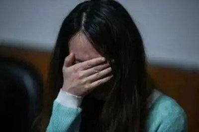 ​女子强奸男子事件（三女子洗浴会所性侵年轻男子）