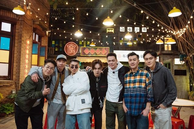 尹正综艺节目小秀厨艺（尹正大湾仔的夜反向砍价）