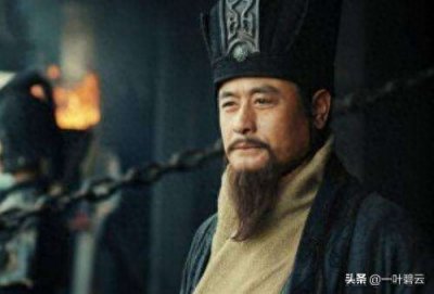 ​三国第一谋士是谁？郭嘉、诸葛亮、司马懿往后靠，荀彧到前排来