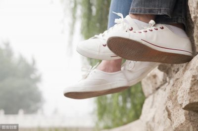 ​怎么在女生面前保持神秘感，追女孩这样保持神秘感