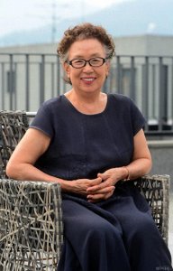 ​韩国“奶奶专业户”罗文姬