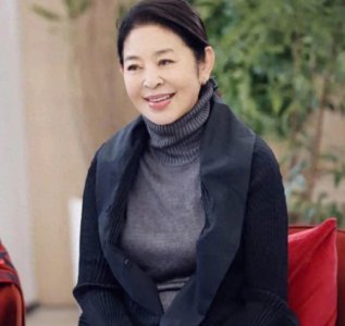 ​伟大的女性—央视主持人倪萍的一生