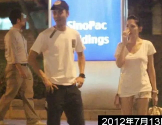 一位偶像剧演员的“华丽转身” 42岁阮经天给当下演艺圈带来哪些启示