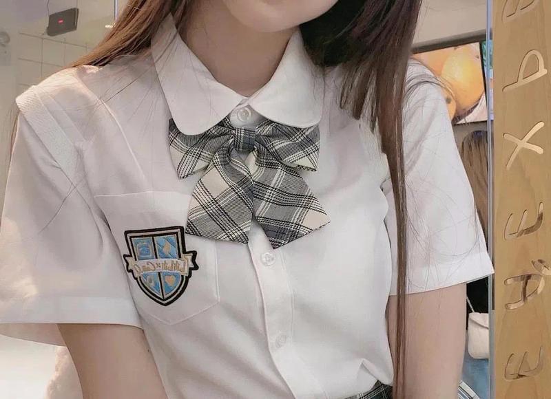 唐艺昕真实身高体重（186龚俊与165唐艺昕同台）