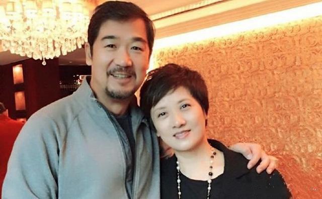 张国立迟迟不回应袁立, 出轨往事遭扒, 网友怒斥渣男