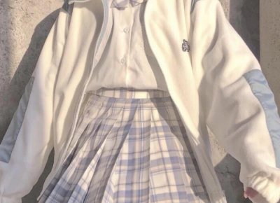 ​陪读妈妈拒绝帮亲戚带娃，亲戚：给我等着，我让你受到大家的唾