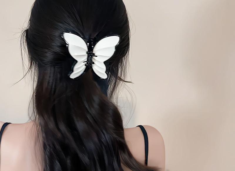 孙子出生，我奖励儿媳5万，女儿得知后上门：妈，您得补我15万