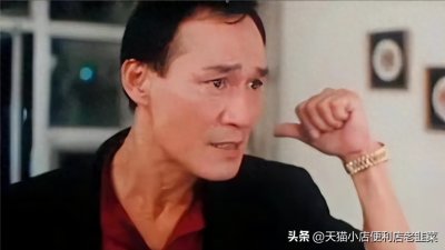 ​双花红棍35秒KO日本拳王，功夫与李小龙齐名，崩牙驹见了叫大哥