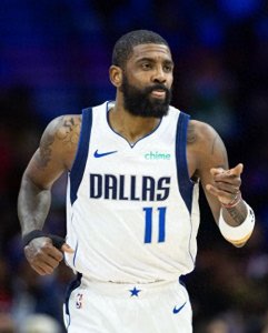 ​NBA红黑榜：詹姆斯逆生长成最老40分，爱德华兹创下最年轻纪录！