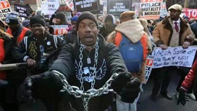 ​西方作茧自缚的选举制法国“南非化”，加拿大“印度化”。