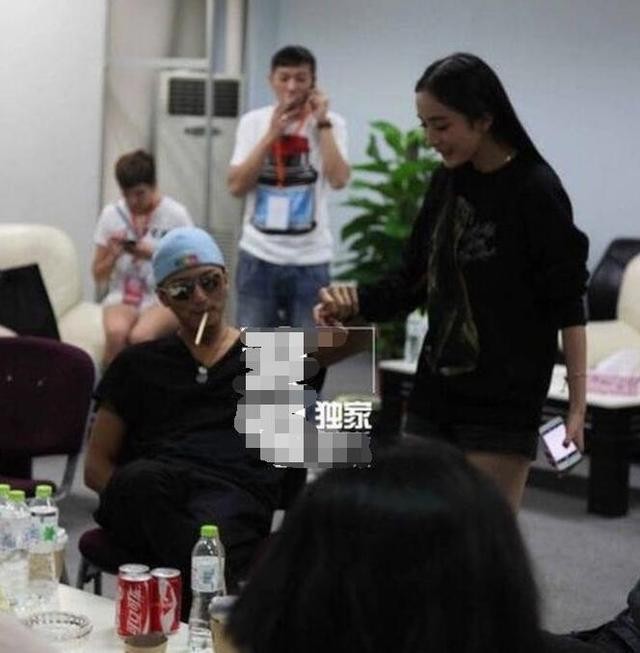 谢霆锋的小三是谁（谢霆锋被传有新欢）