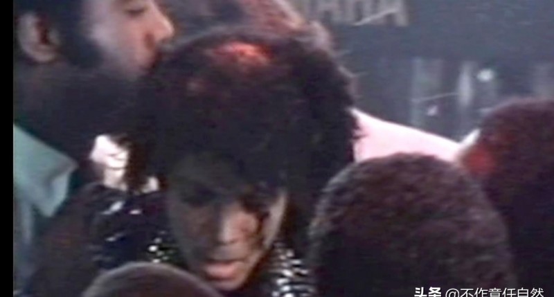 迈克杰克逊整容前（迈克杰克逊面容变化史）