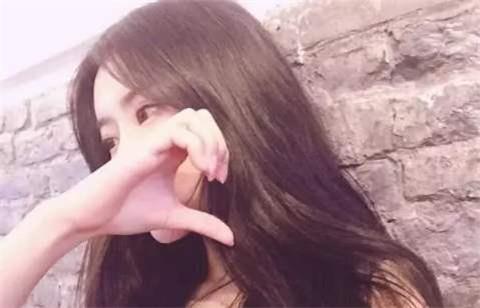 表白失败后怎么处理尴尬关系重获好感1