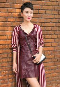 ​张恒个人资料简介年龄（张恒和老公结婚多年，育有两个女儿，老公是圈外人？还