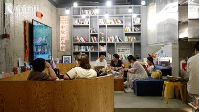 ​黄金位置 日租百元 上海青年旅舍里的他们在干嘛