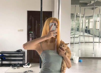 ​哈佛妈妈“卧底”藤校家长群揭露名校录取真相：4小时睡眠4杯绿茶