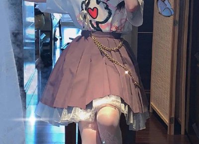 ​男友是单亲家庭的孩子，妈妈强势又霸道，不许他娶我