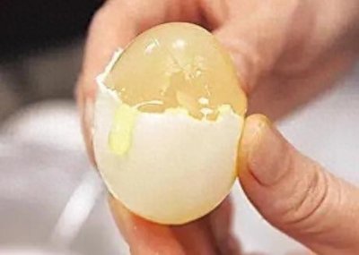 ​“人造蛋”大量流入市场，它是怎么制作出来的？我们该如何辨别呢