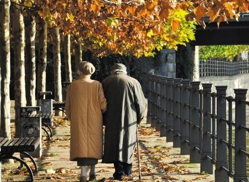 怎样拴住男人的心,怎样抓住50岁男人的心?图2