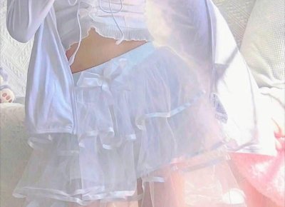 ​幼儿园舞蹈老师能穿超短裙吗