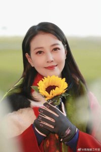 ​周海媚家属发声明：周海媚为突发心脏病猝死，骨灰将回香港，全部