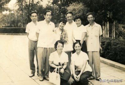 ​谁为萧殷拍过照片？（10）：日本女作家佐藤纯子为萧殷拍的照片