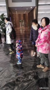 ​哪有什么岁月静好，不过是有人替我们负重前行！