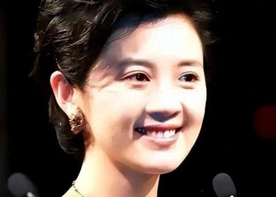 ​不是不报时候未到！知三当三,孕肚上位的许戈辉,终于迎来了＂报应＂
