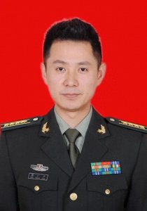 ​揭秘！郭广平如何用30年默默耕耘，换来52岁的一夜成名