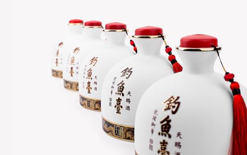 贵宾郎酒洞藏宝石