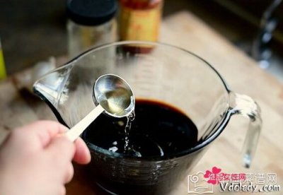 ​红酒 多久 变醋(开了的红酒可以放多久)