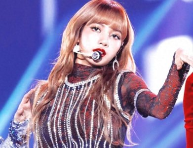 ​Lisa沦为弃子！被LV旗下多个品牌除名，还被曝跟三公子已分手