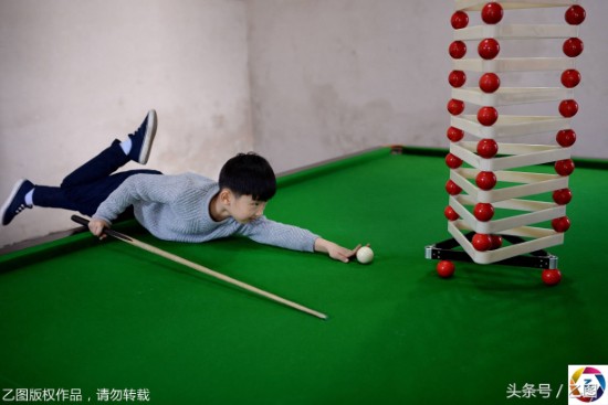 曾经的台球神童汪乌卡已7岁,曾与亨得利丁俊晖等大师过招
