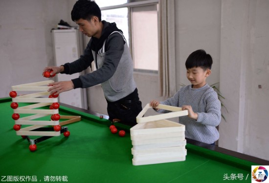 曾经的台球神童汪乌卡已7岁,曾与亨得利丁俊晖等大师过招